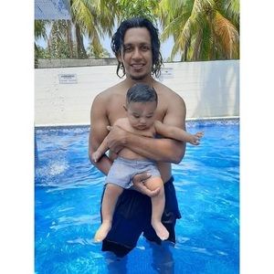 Meet your Posher, Jonathan